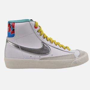 Nike Blazer Mid '77 (GS) Big Kids' Shoes White-Metallic Silver, 4Y (Women’s 5.5)